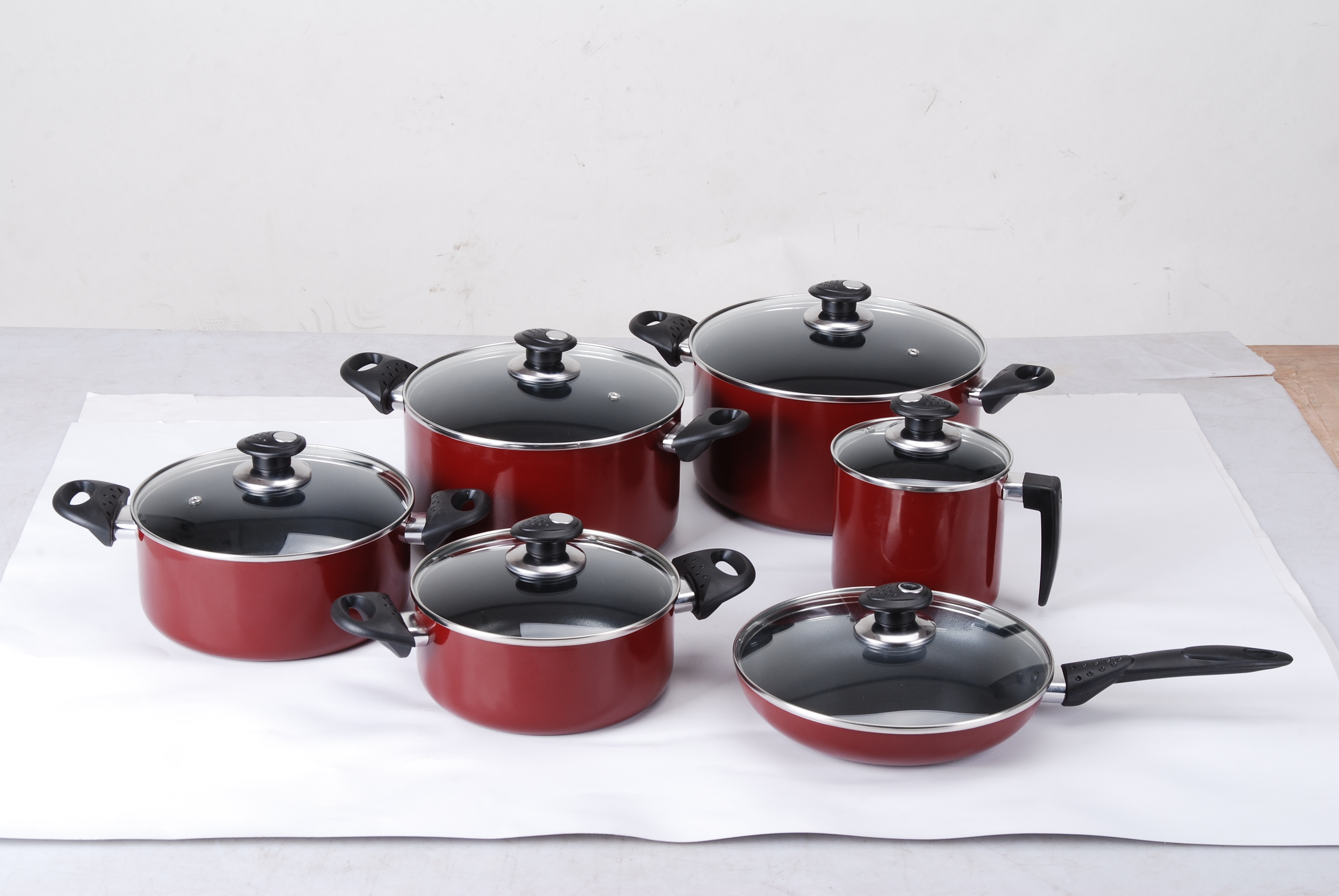 Fashion Kitchen Set of Nonstick Cookware